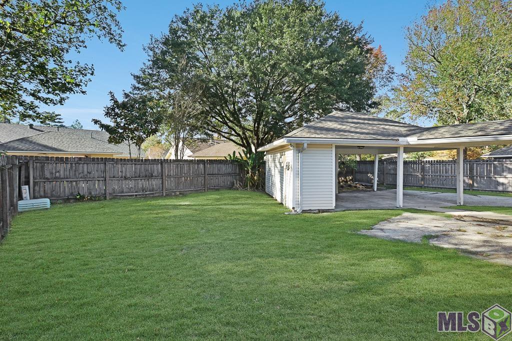 4026 Country Hill Dr