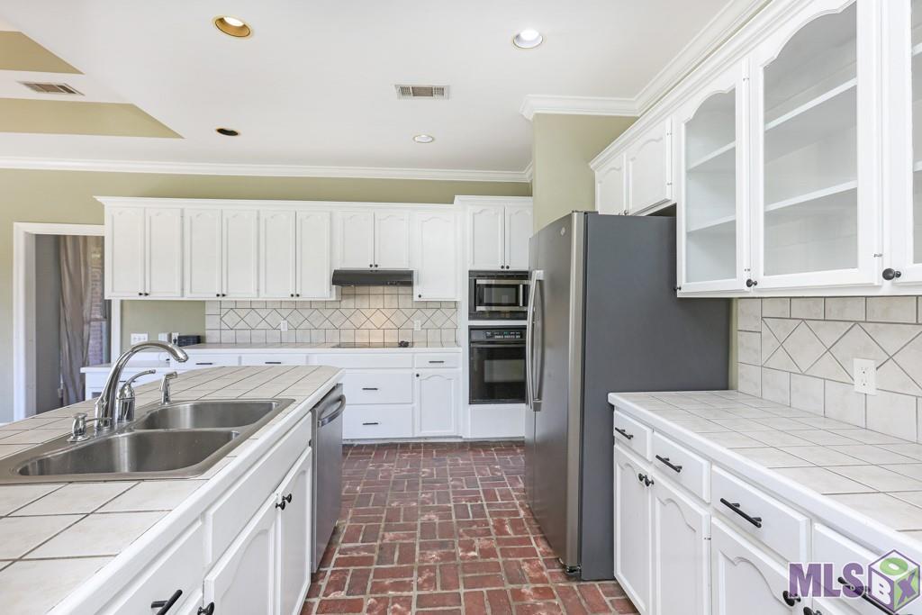 36405 Dialtha Dr