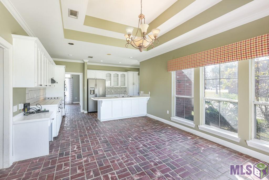 36405 Dialtha Dr