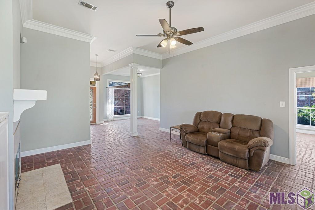 36405 Dialtha Dr