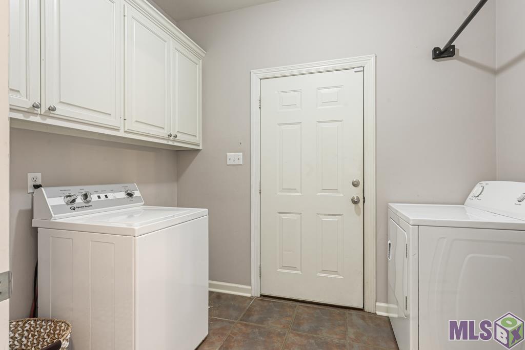 36358 Stanton Hall
