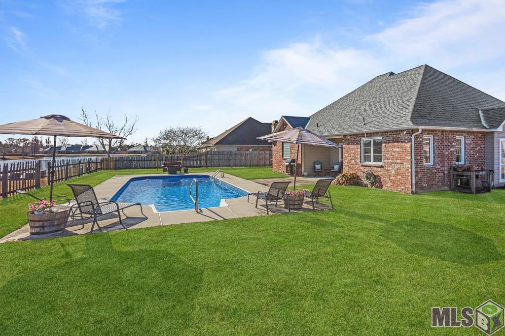 36358 Stanton Hall