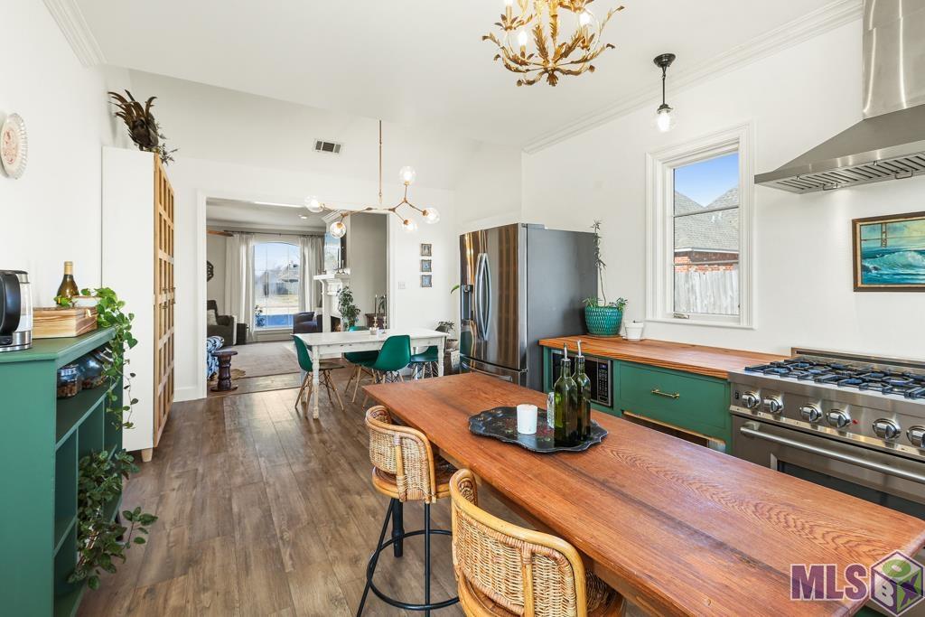 36358 Stanton Hall