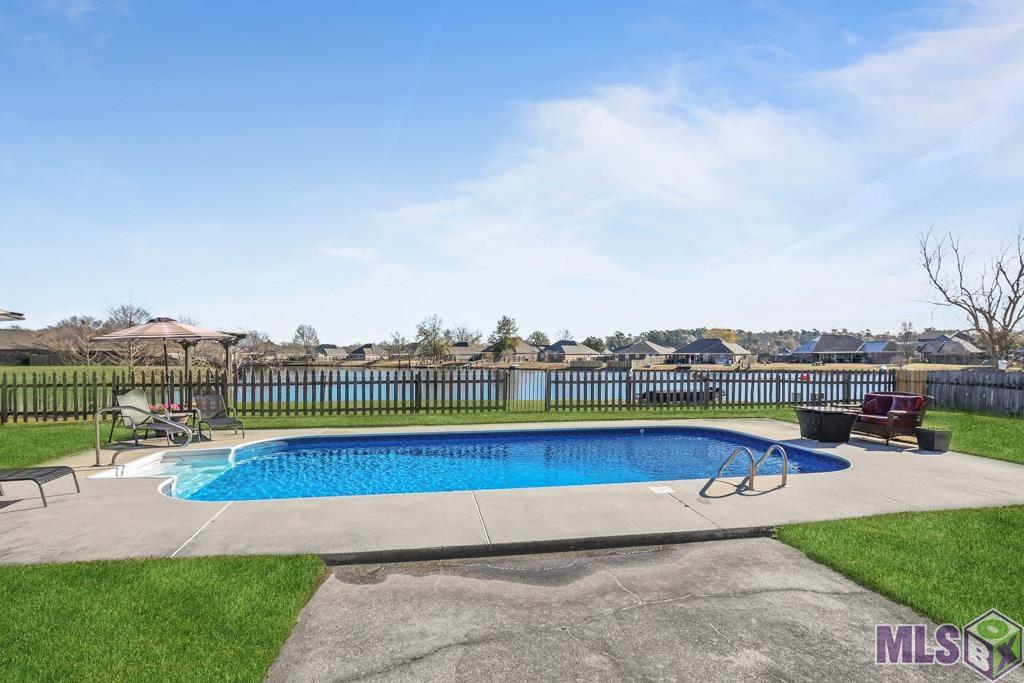 36358 Stanton Hall