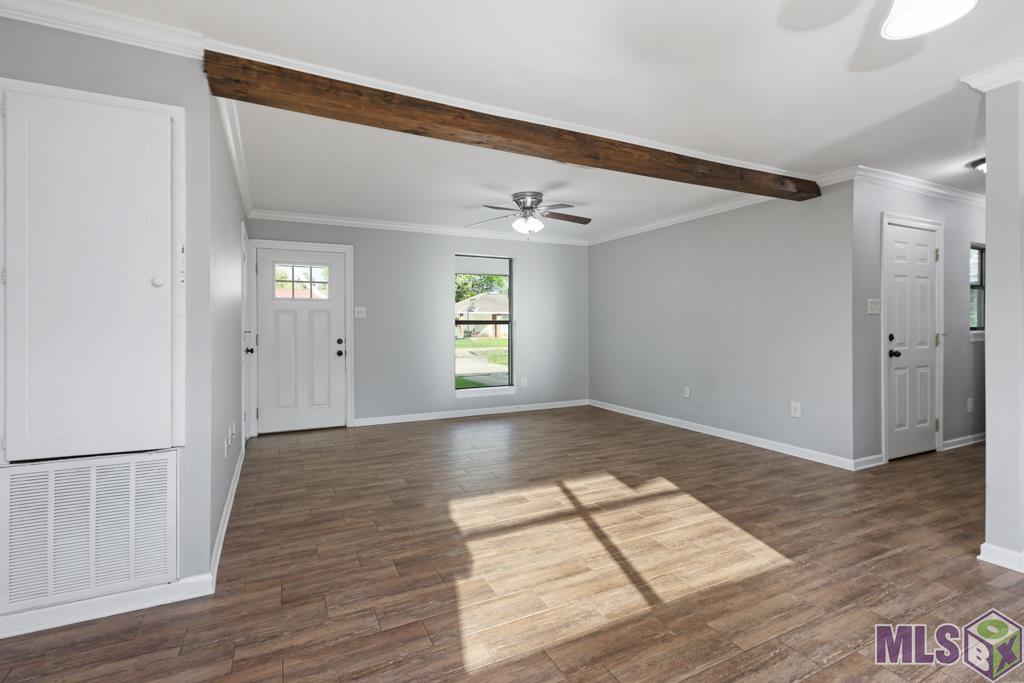 1610 Sunset Dr