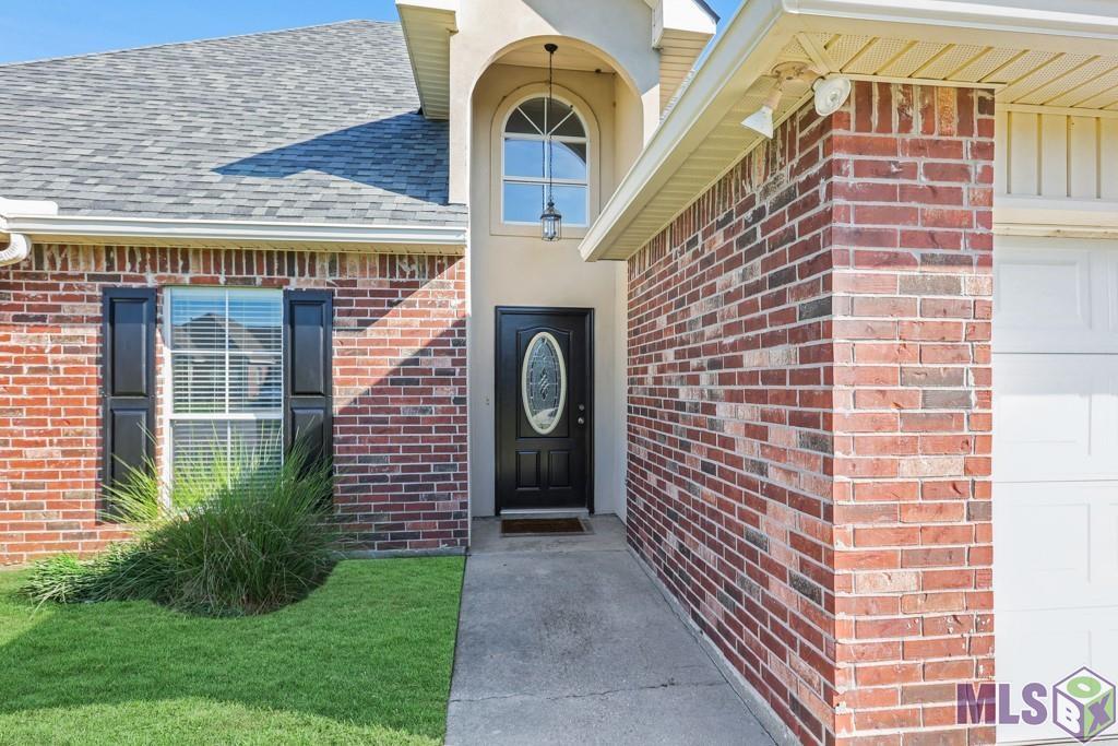 11345 Hampton Ct