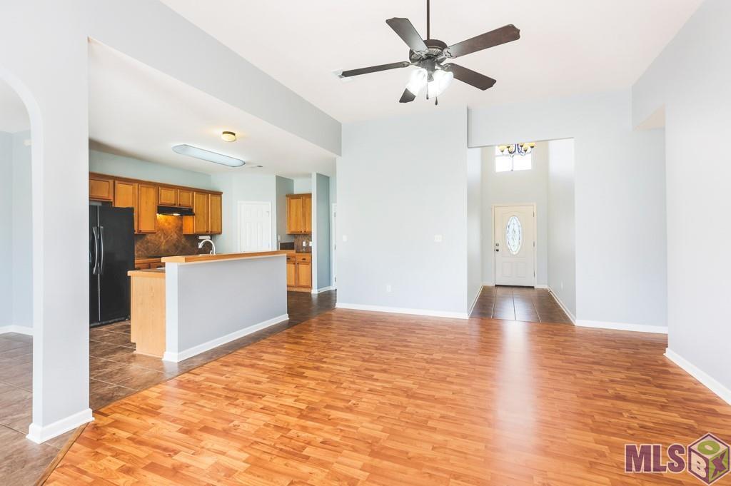 11345 Hampton Ct