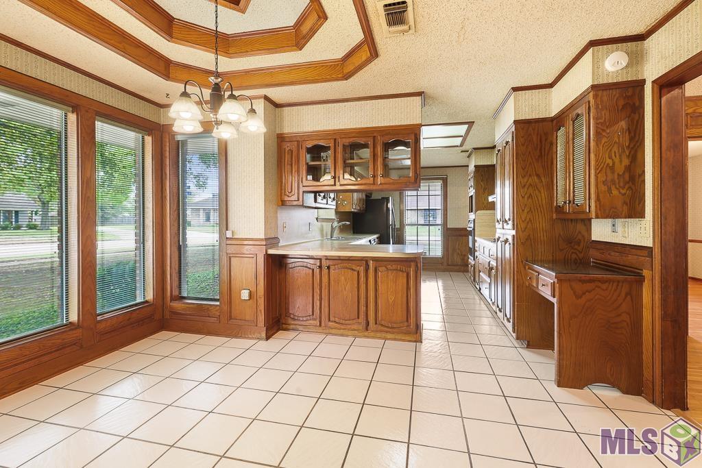 11033 Jack Kramer Dr