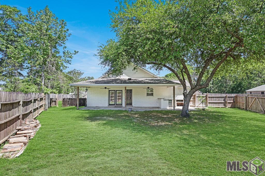 34309 Woodland Trail Dr