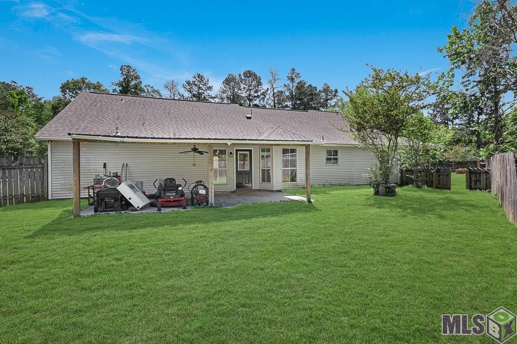 34309 Woodland Trail Dr