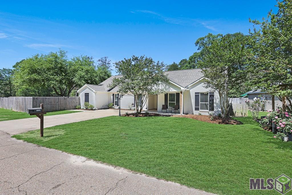 34309 Woodland Trail Dr