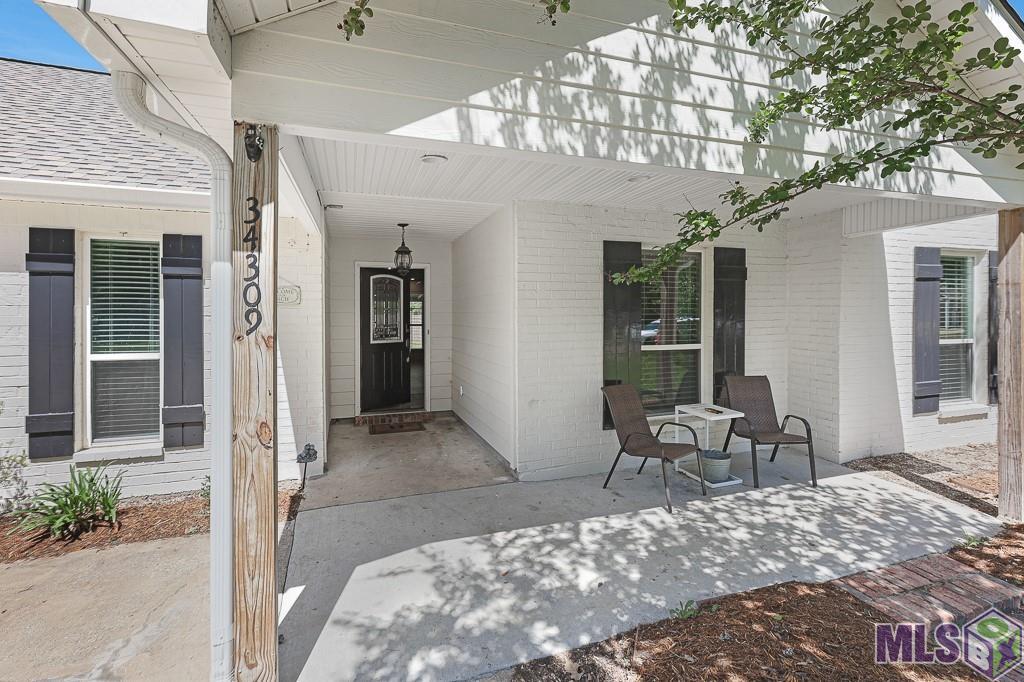 34309 Woodland Trail Dr