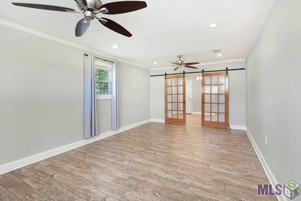 10215 Arnold Rd