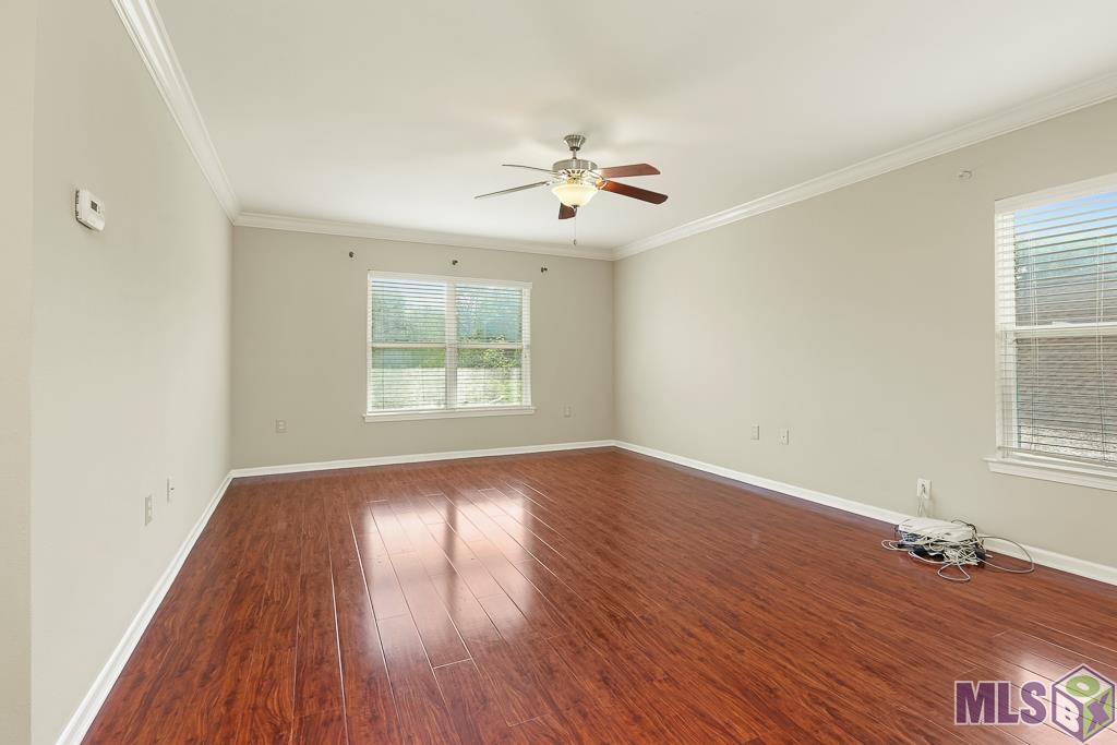 521 Glenway Dr