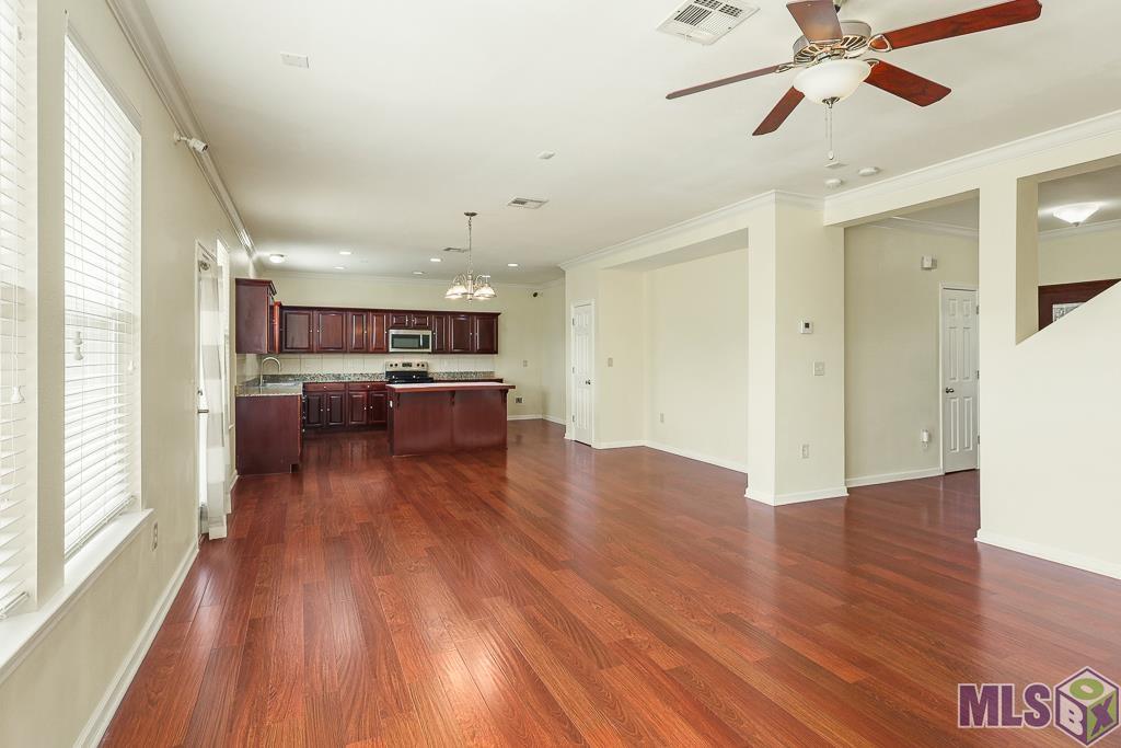 521 Glenway Dr