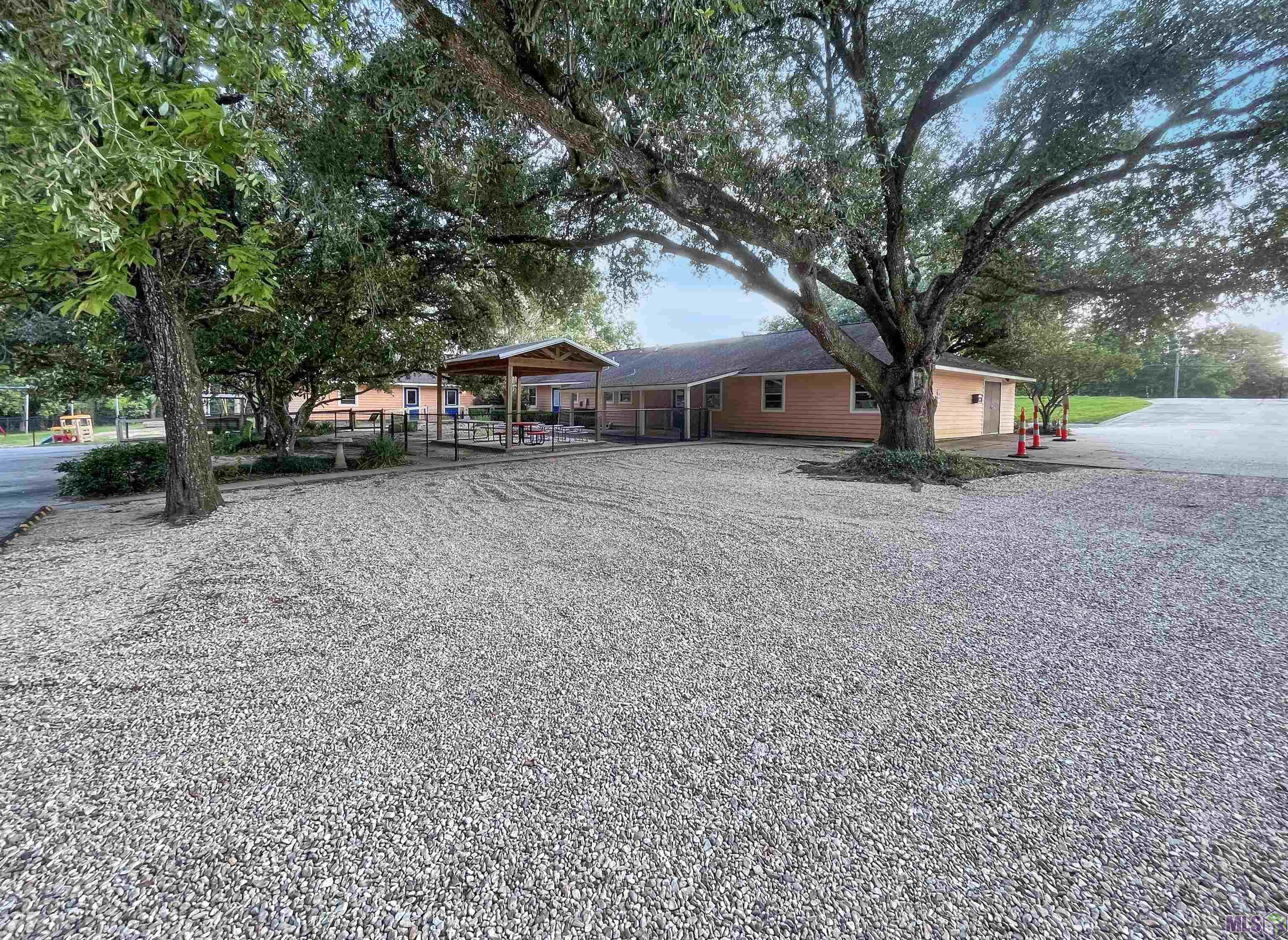 32948 La Hwy 16