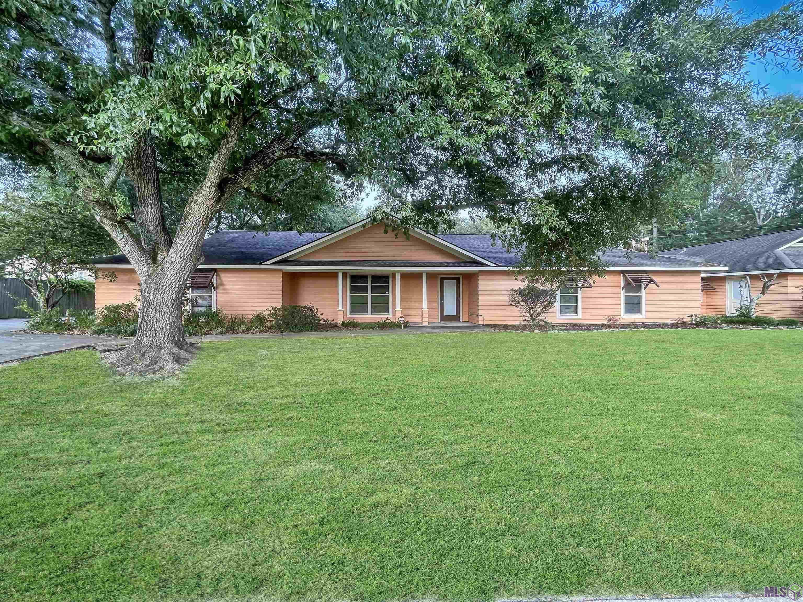 32948 La Hwy 16