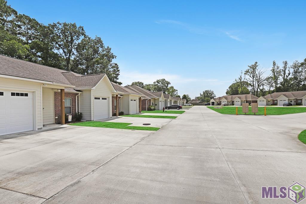 9900 Country Club Dr # 2B Unit: #2B