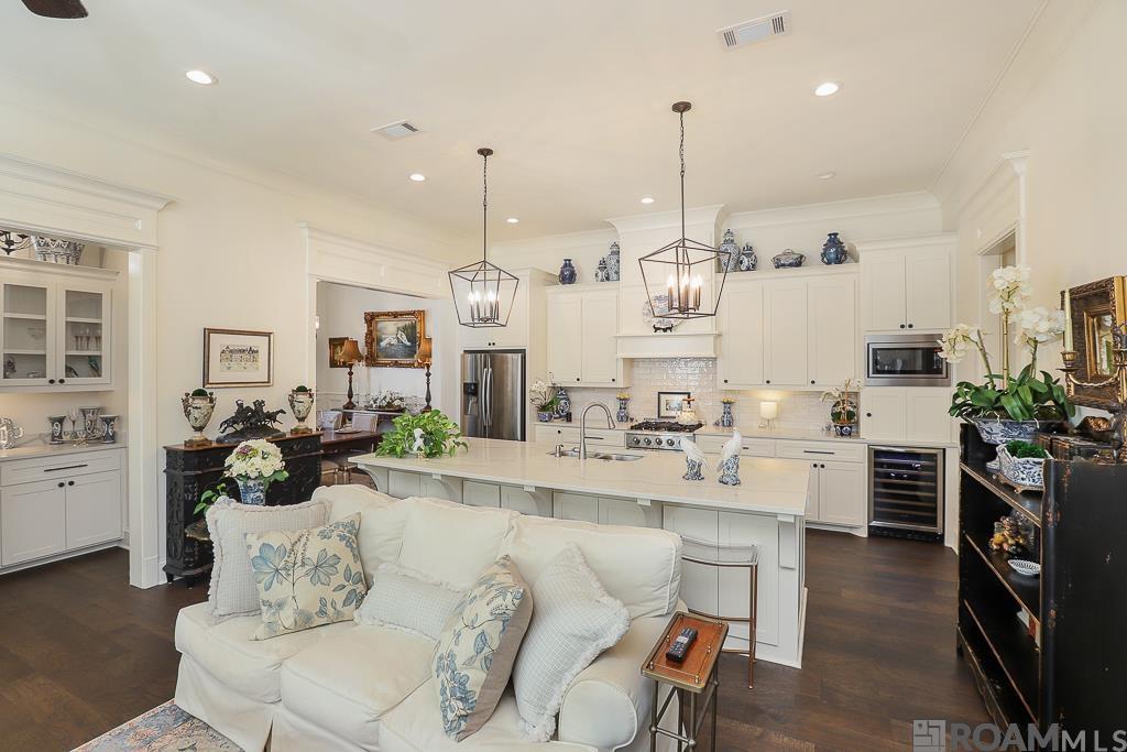 13221 Magnolia Square Dr