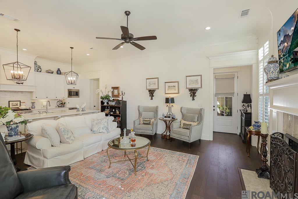 13221 Magnolia Square Dr