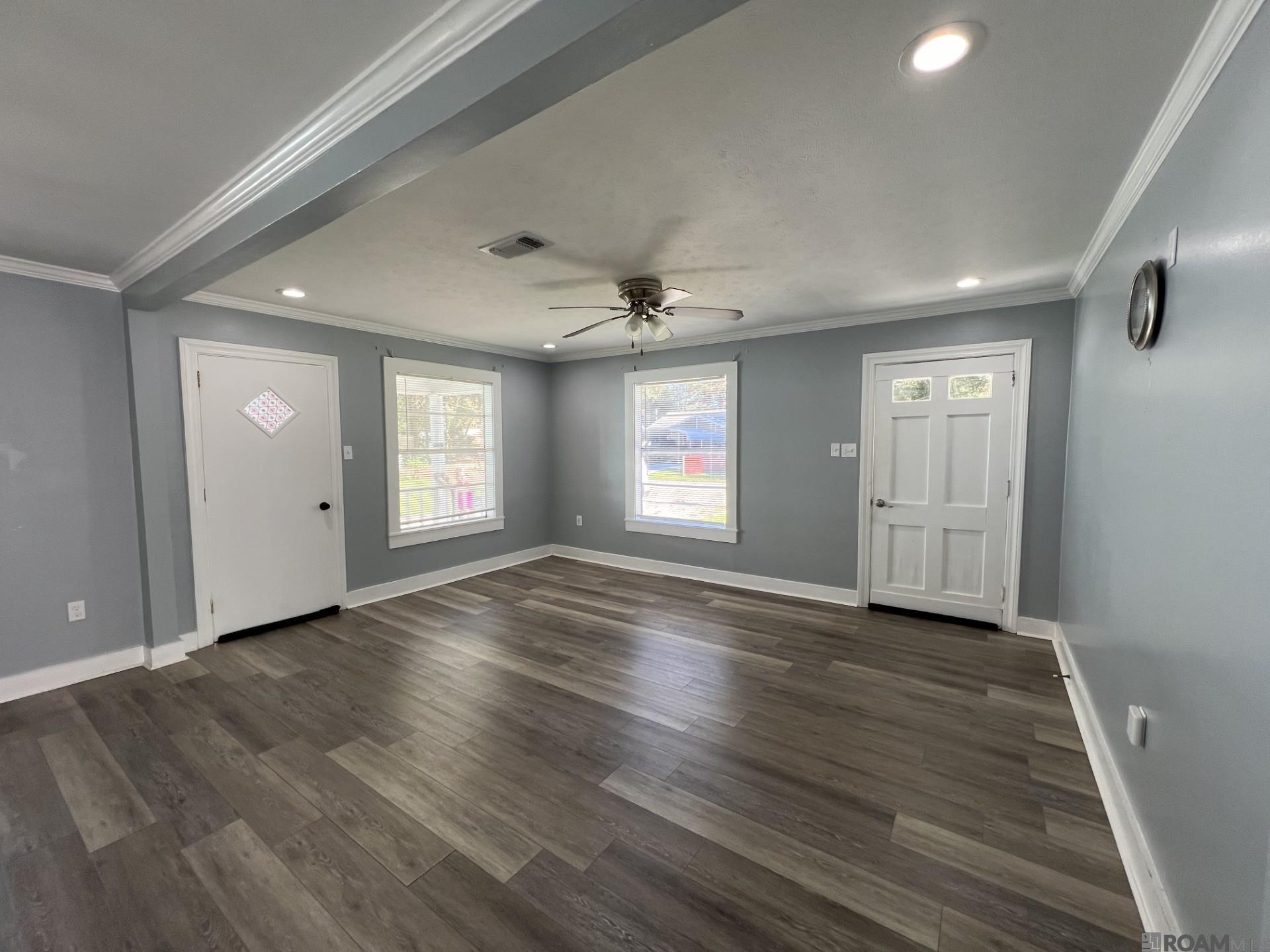1117 Carolyn Ave