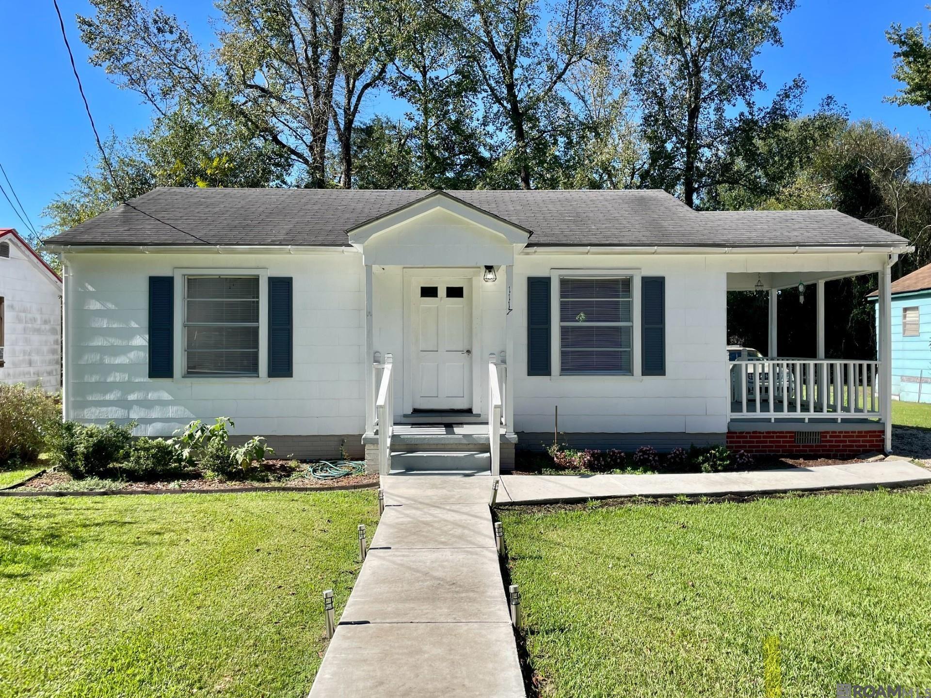 1117 Carolyn Ave