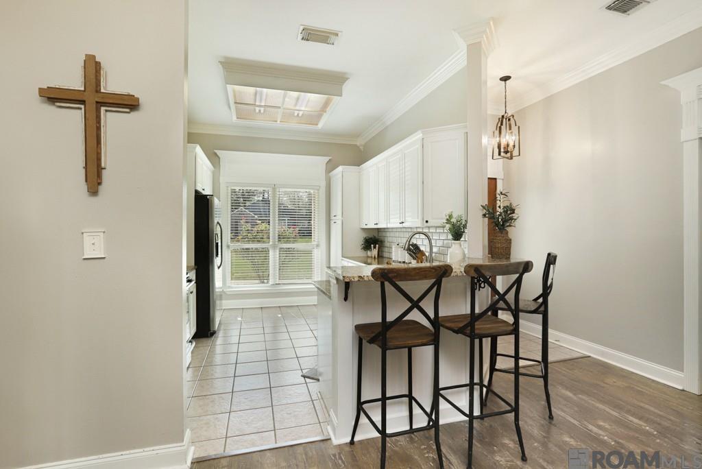 7575 Hickory Ridge Dr