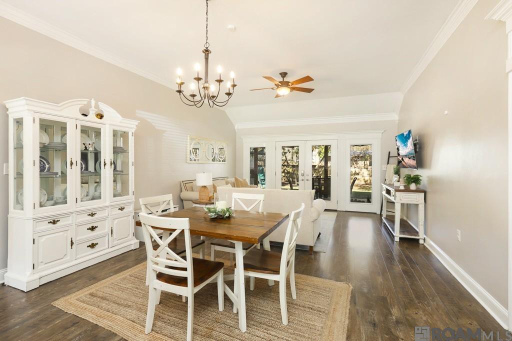 7575 Hickory Ridge Dr
