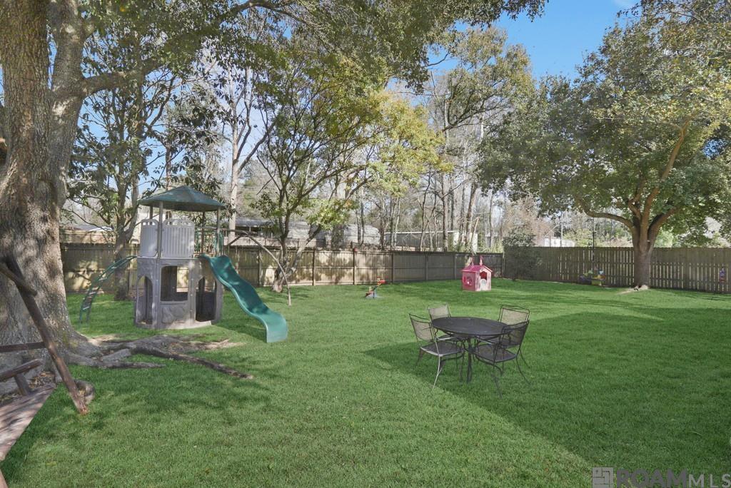 7575 Hickory Ridge Dr