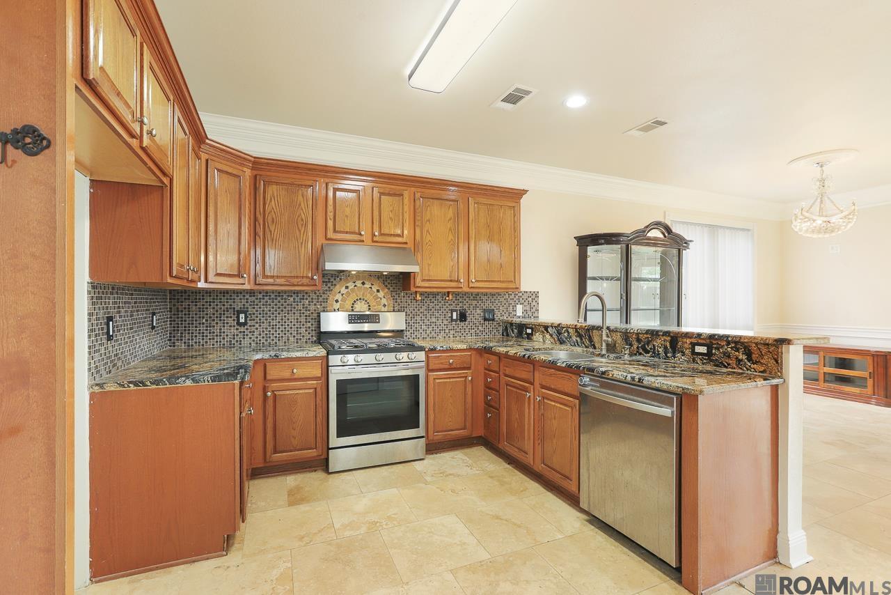 3021 Grassy Lake Dr