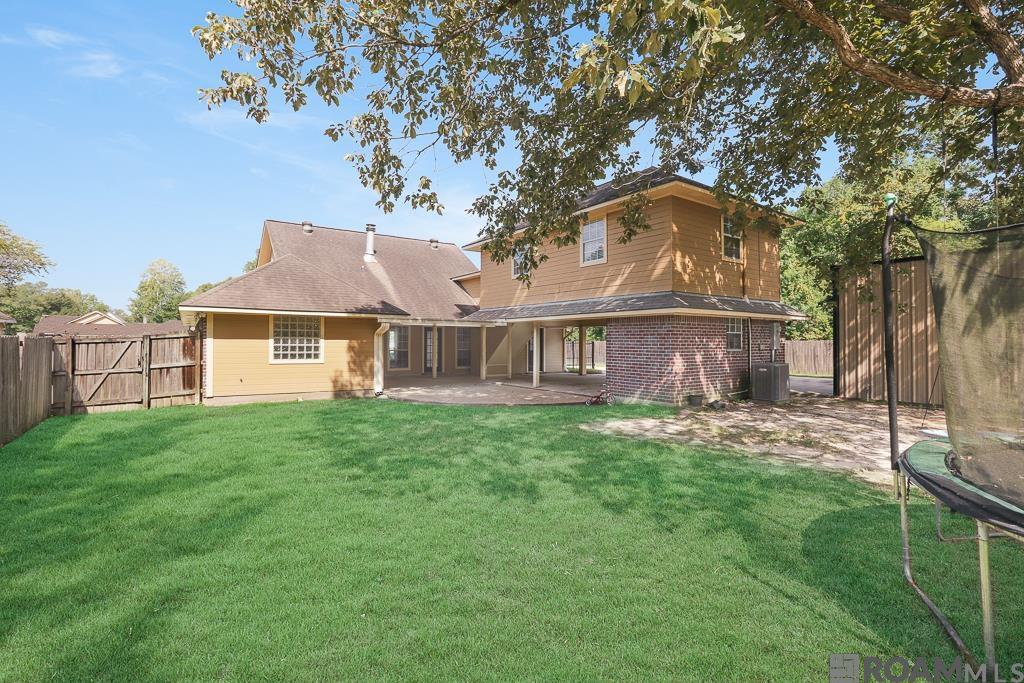 34750 Blades Dr