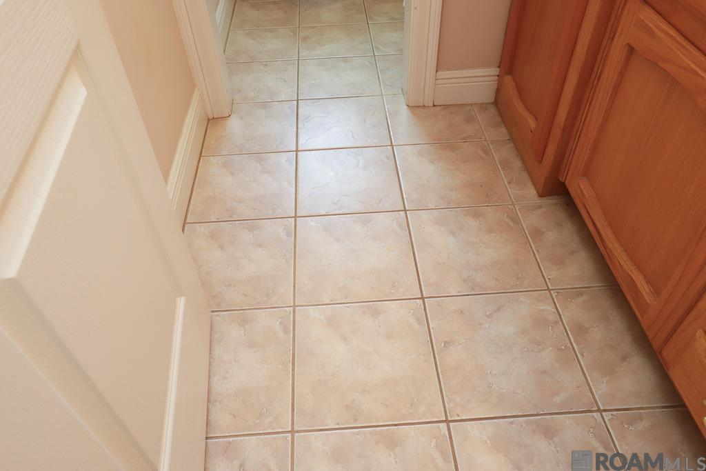 24645 Rolling Meadow