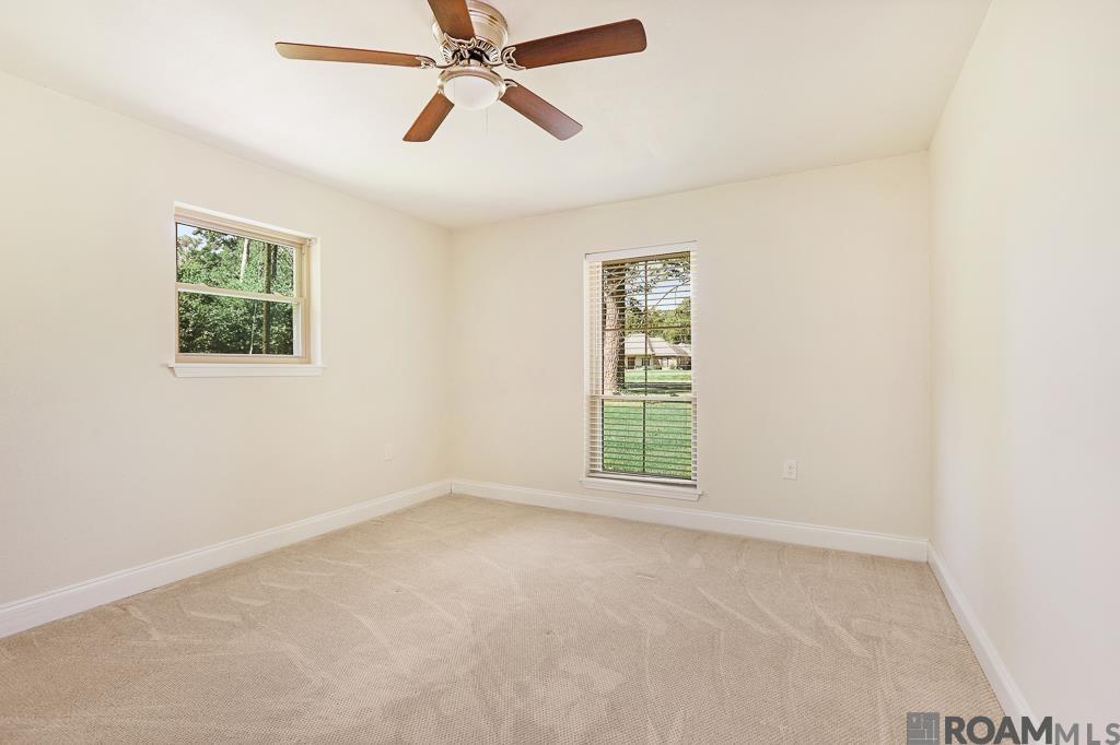 29398 Magnolia Dr