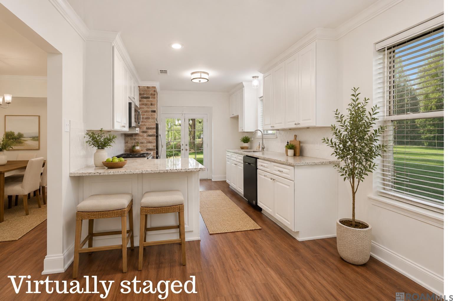29398 Magnolia Dr