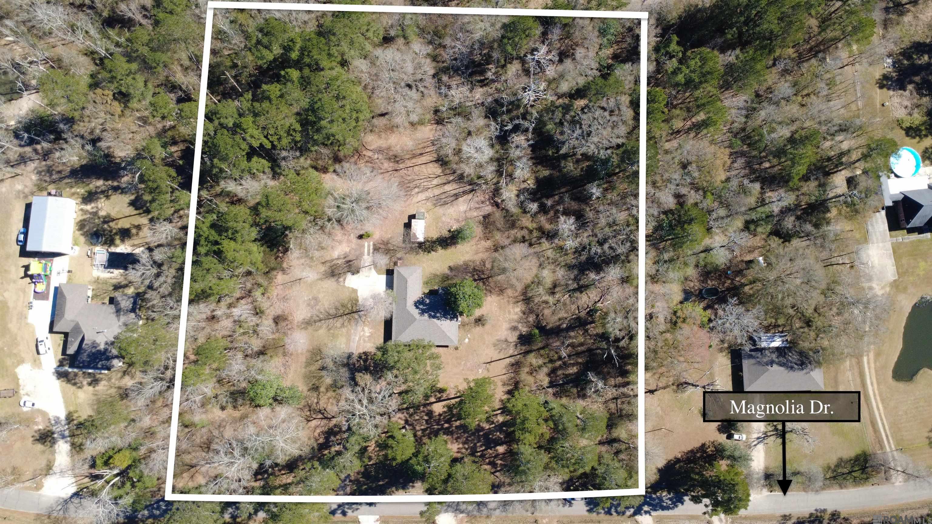29398 Magnolia Dr