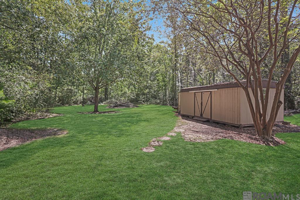 29398 Magnolia Dr