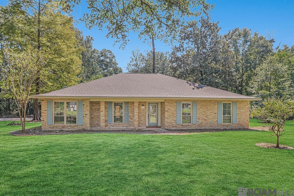29398 Magnolia Dr