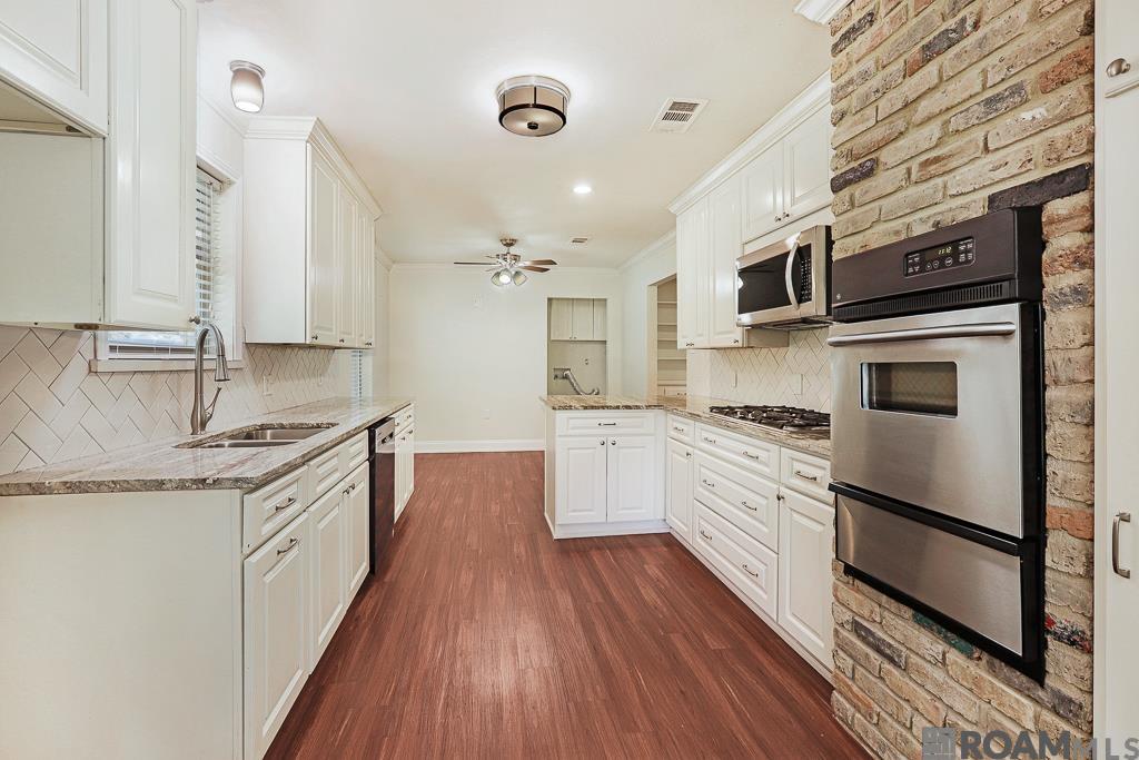 29398 Magnolia Dr