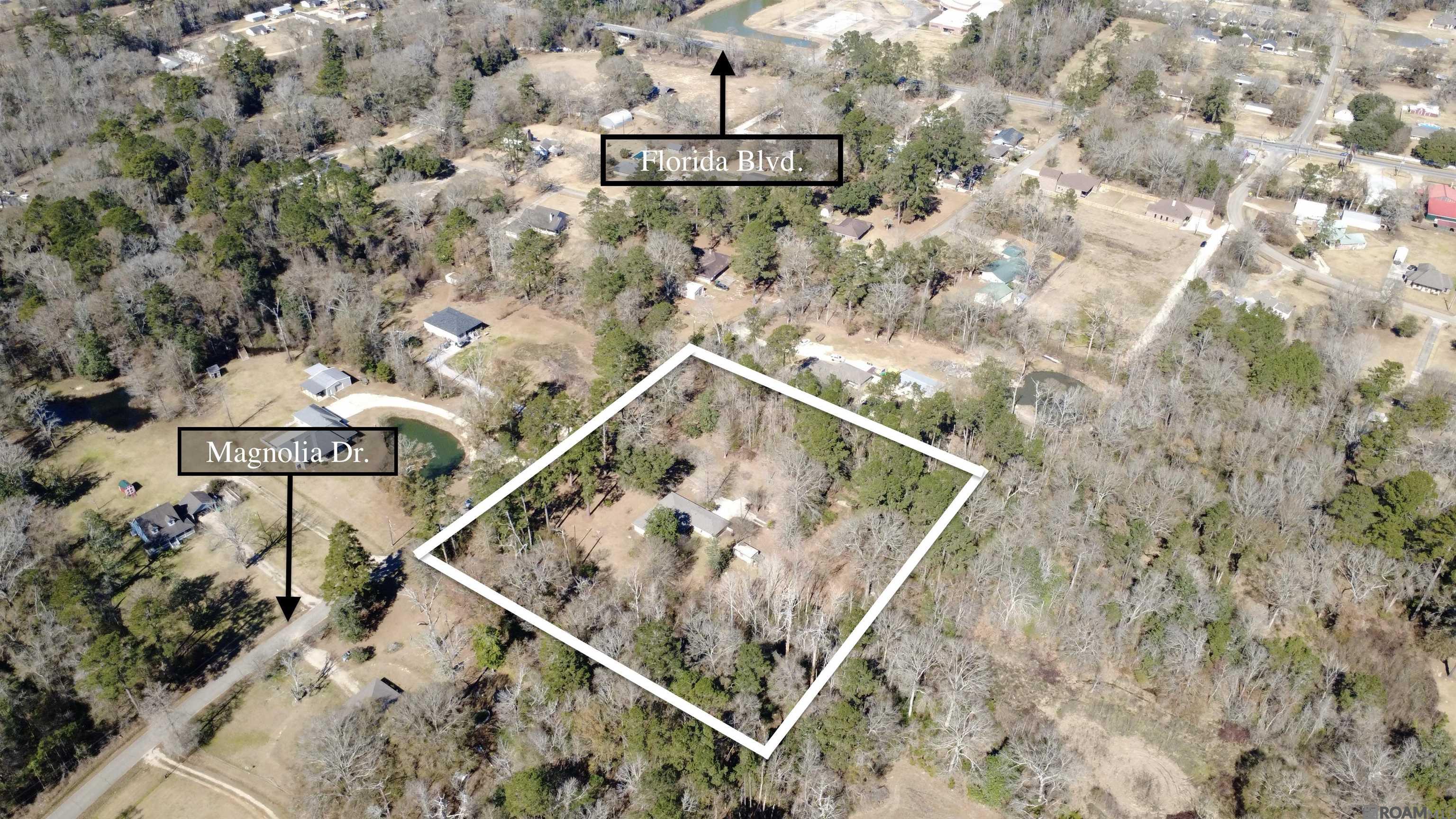 29398 Magnolia Dr