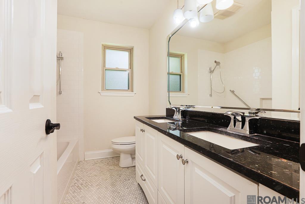 29398 Magnolia Dr