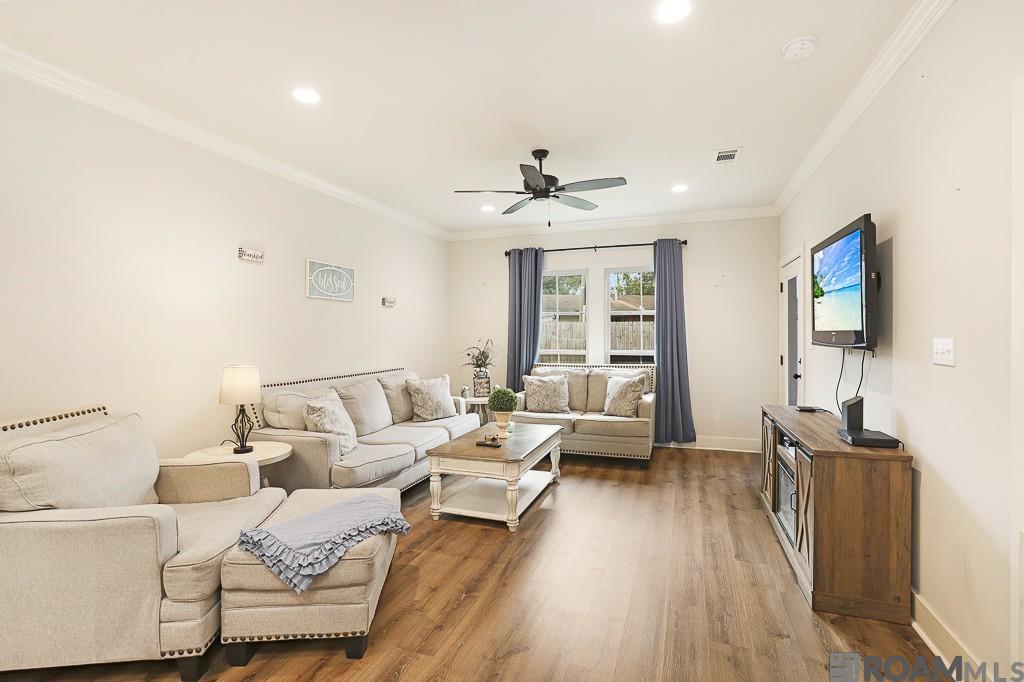 8065 Lockhart Rd # 4D Unit: #4D