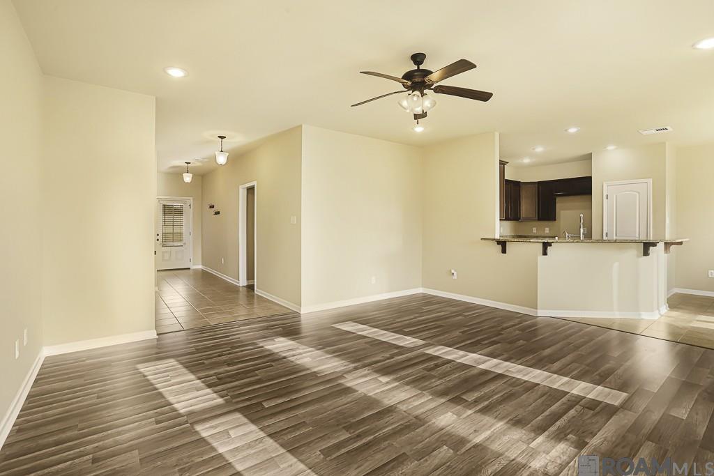 9150 Millikens Bend