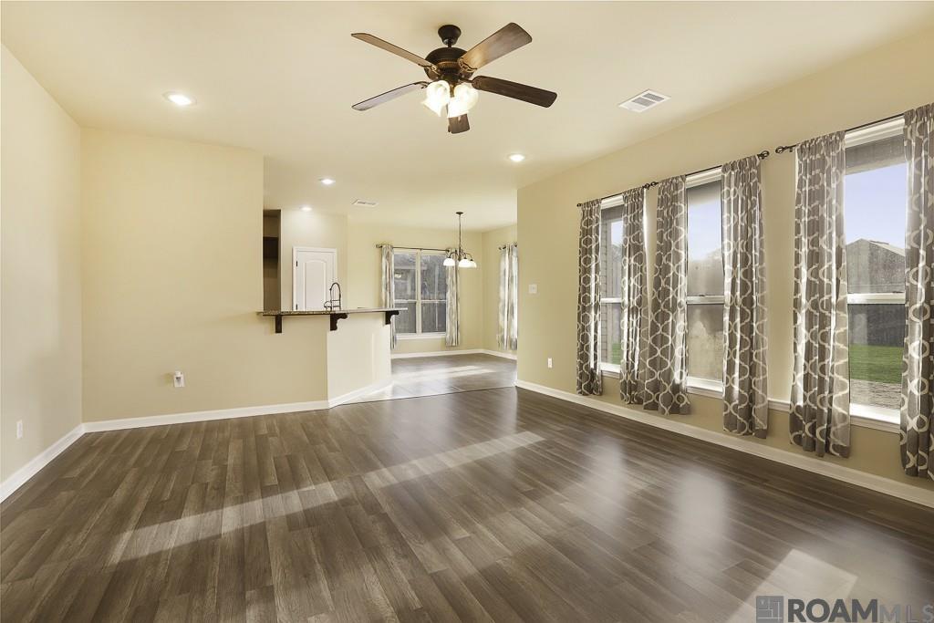 9150 Millikens Bend