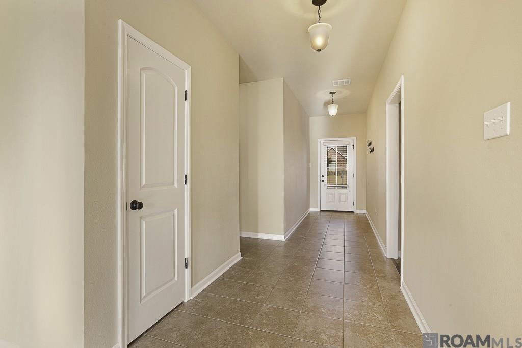 9150 Millikens Bend
