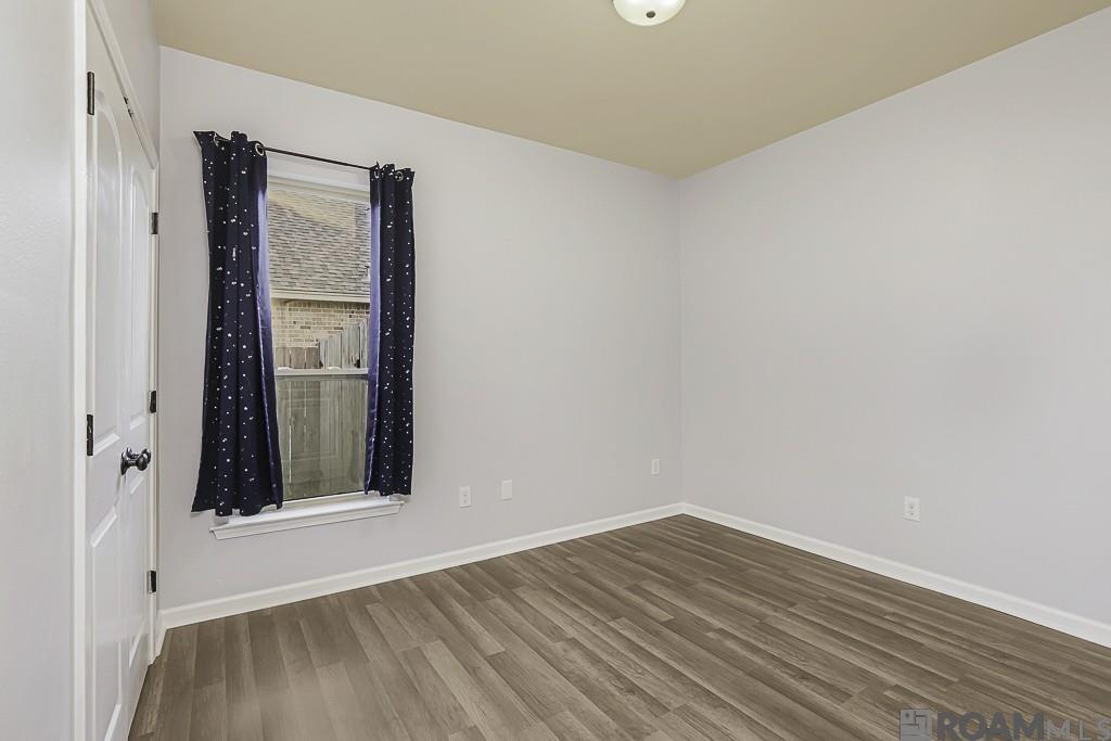 9150 Millikens Bend
