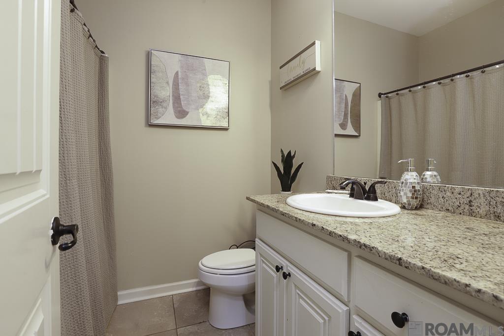 28319 Lake Sabine Dr