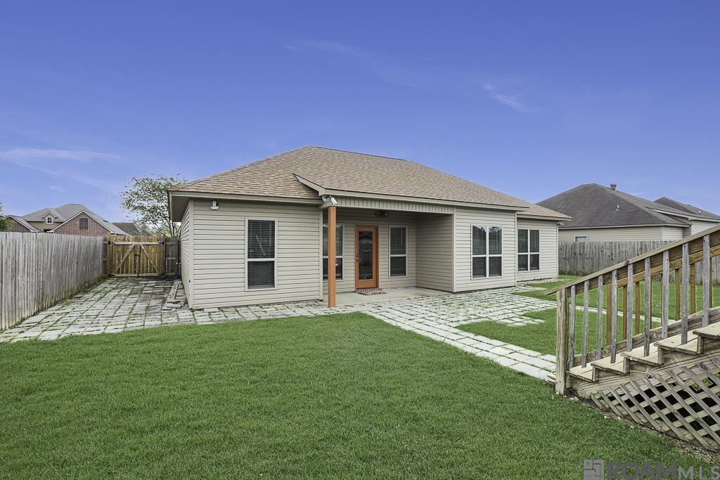 28319 Lake Sabine Dr