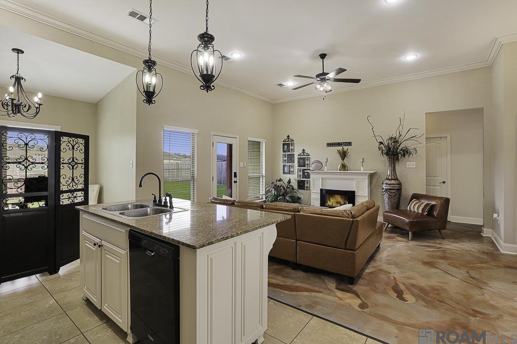 28319 Lake Sabine Dr