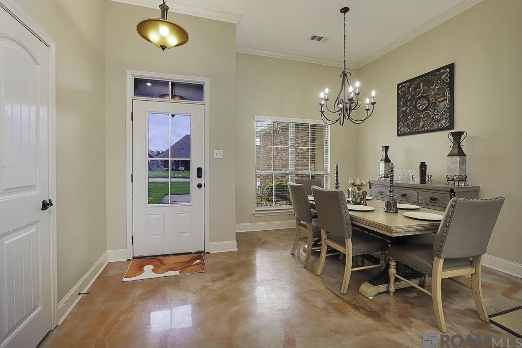 28319 Lake Sabine Dr