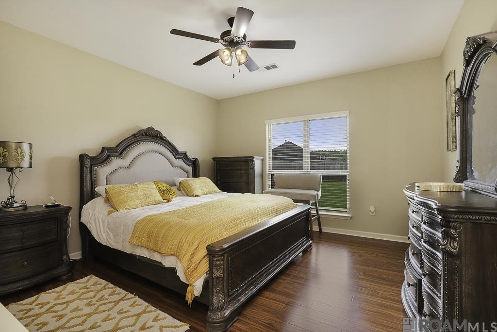 28319 Lake Sabine Dr